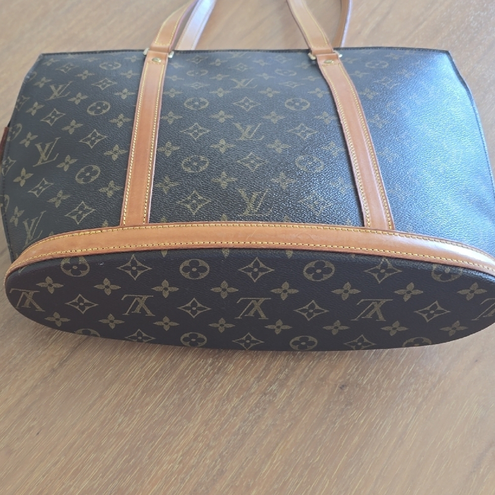 Louis Vuitton Babilone Monogram Canvas Bag - Picture 8 of 13